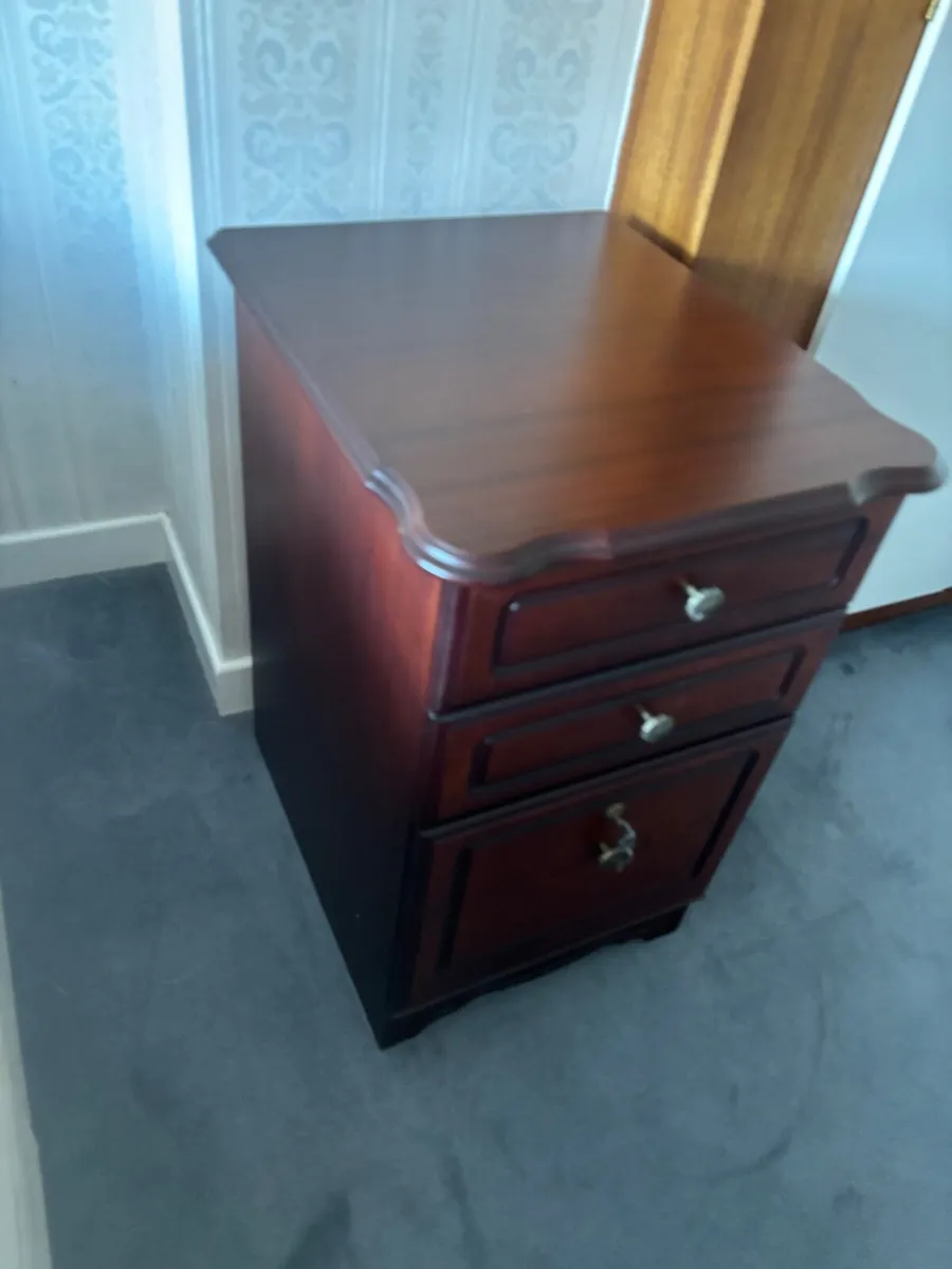 Bedside locker - Image 2
