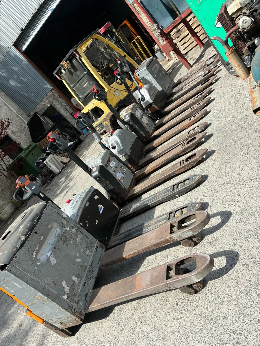 Pallet truck - Image 2