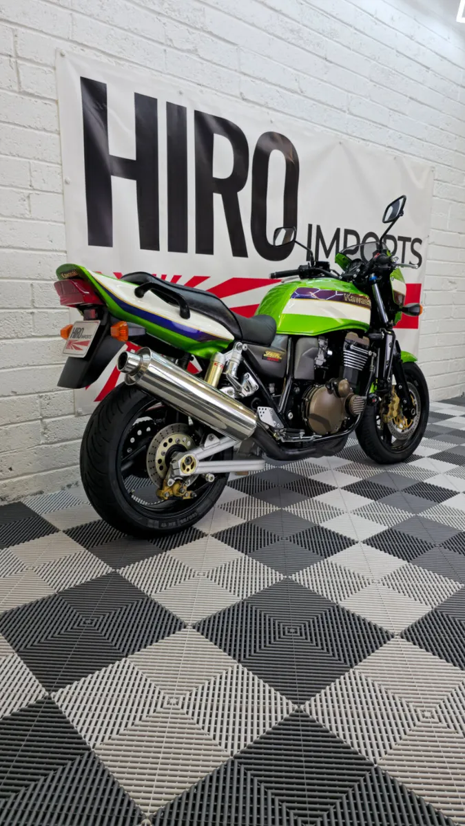 2002 Kawasaki ZRX1200R - Image 2