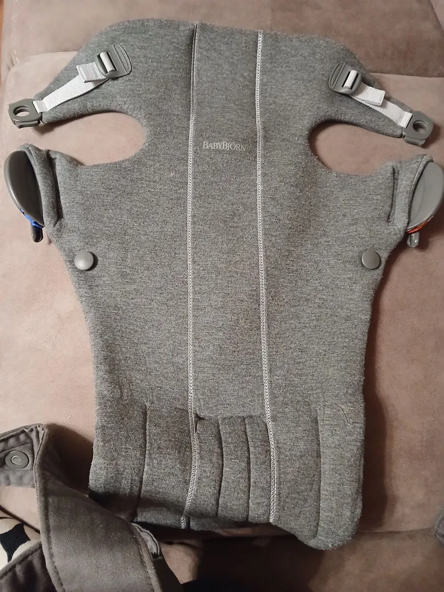 Baby Bjorn Baby carrier - Image 1