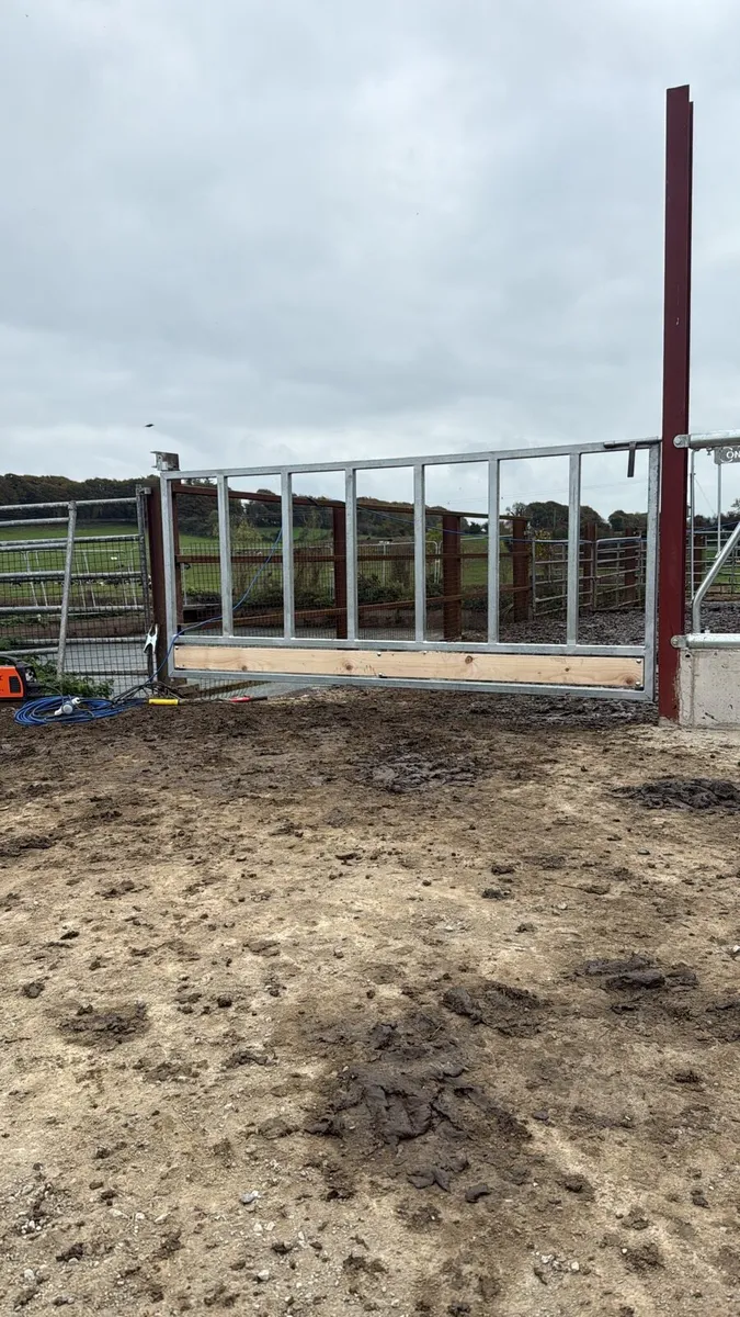 Mobile Welder available cork area - Image 3