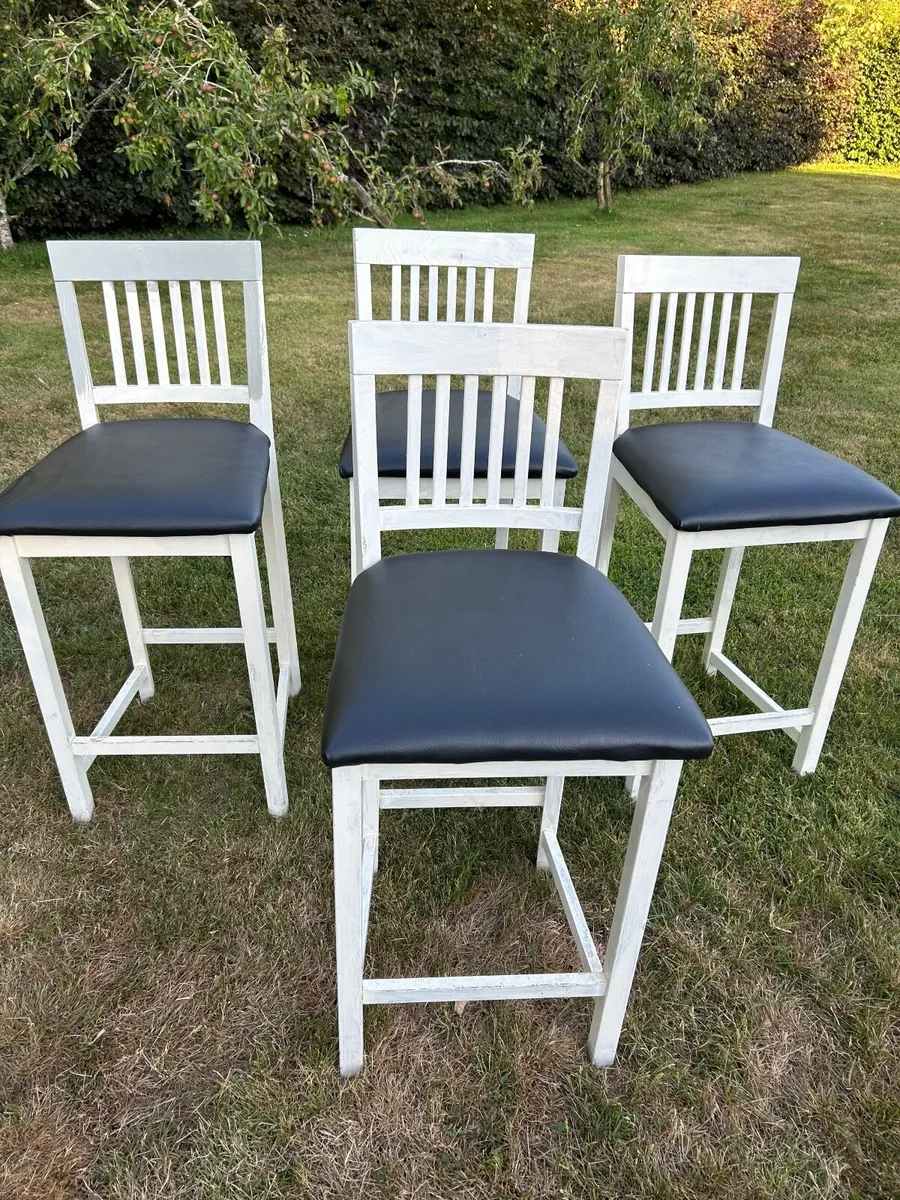 High stools - Image 2