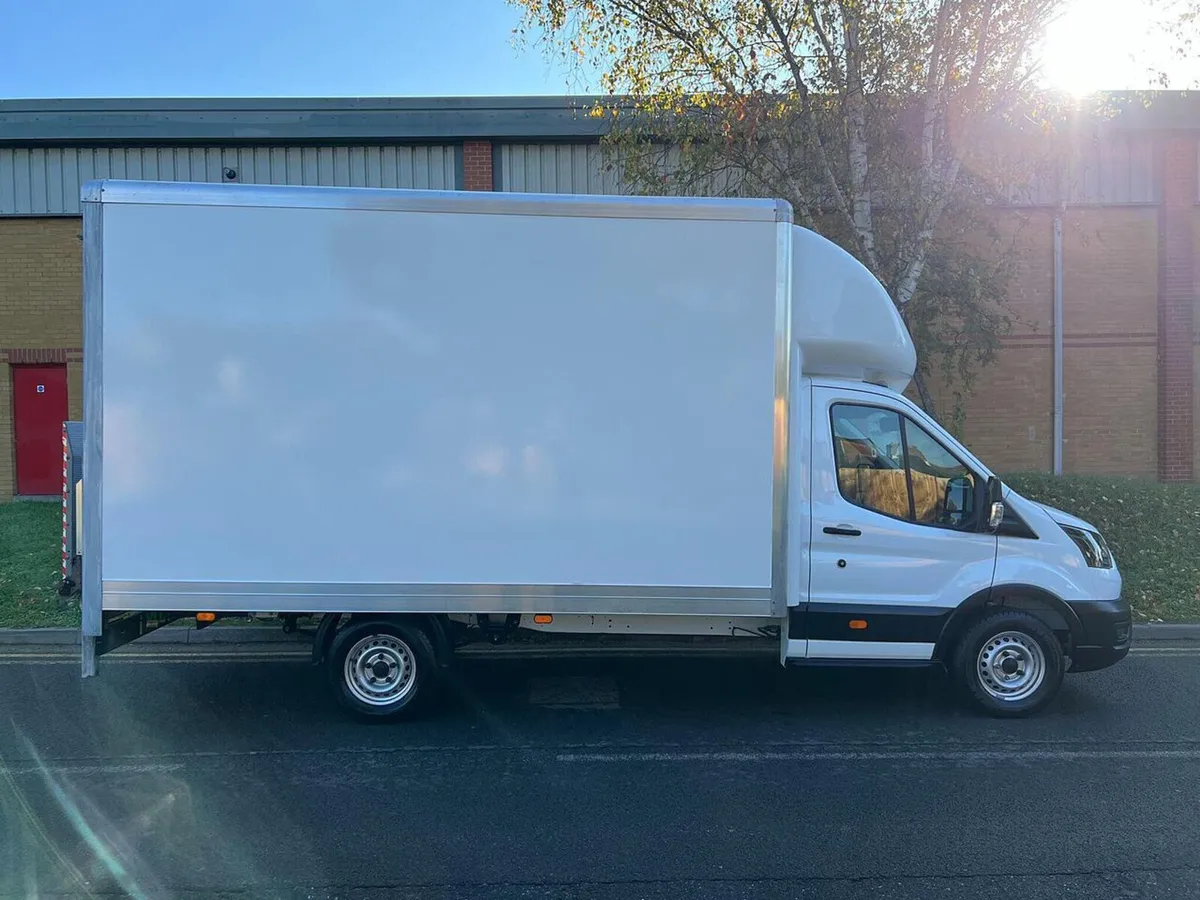VB - 2022 Ford Transit Luton Box Van - Image 1