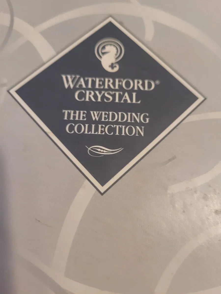 Waterford Crystal 8 inch Wide Footed Bowl - Image 4