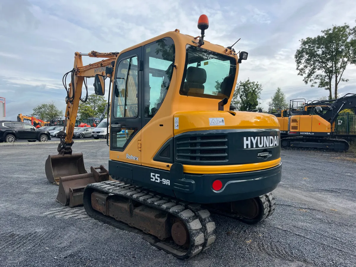 2015 Hyundai R55-9A - Image 3