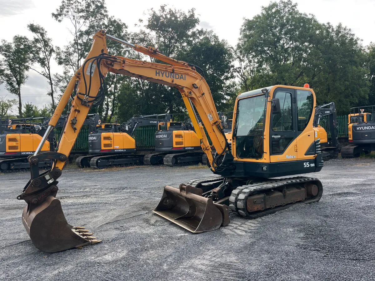 2015 Hyundai R55-9A - Image 2