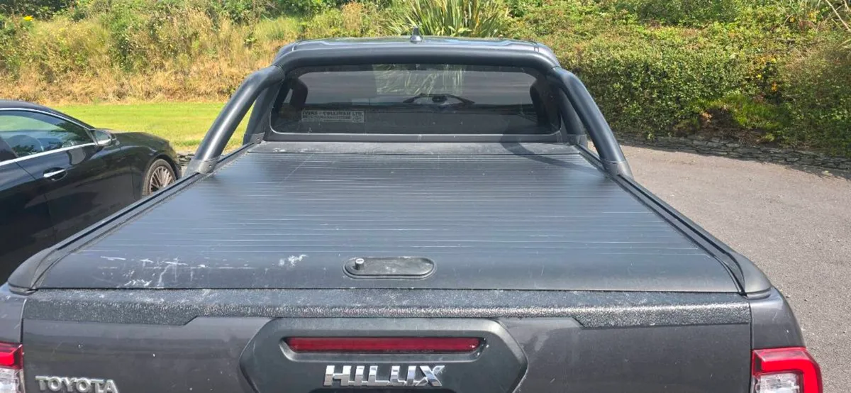 Toyota Hilux 231 - Image 4
