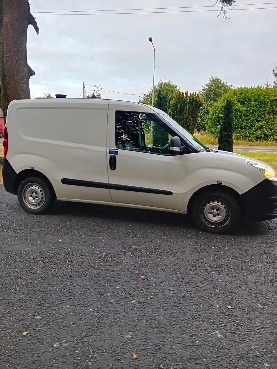 Opel Combo 2018 - Image 1