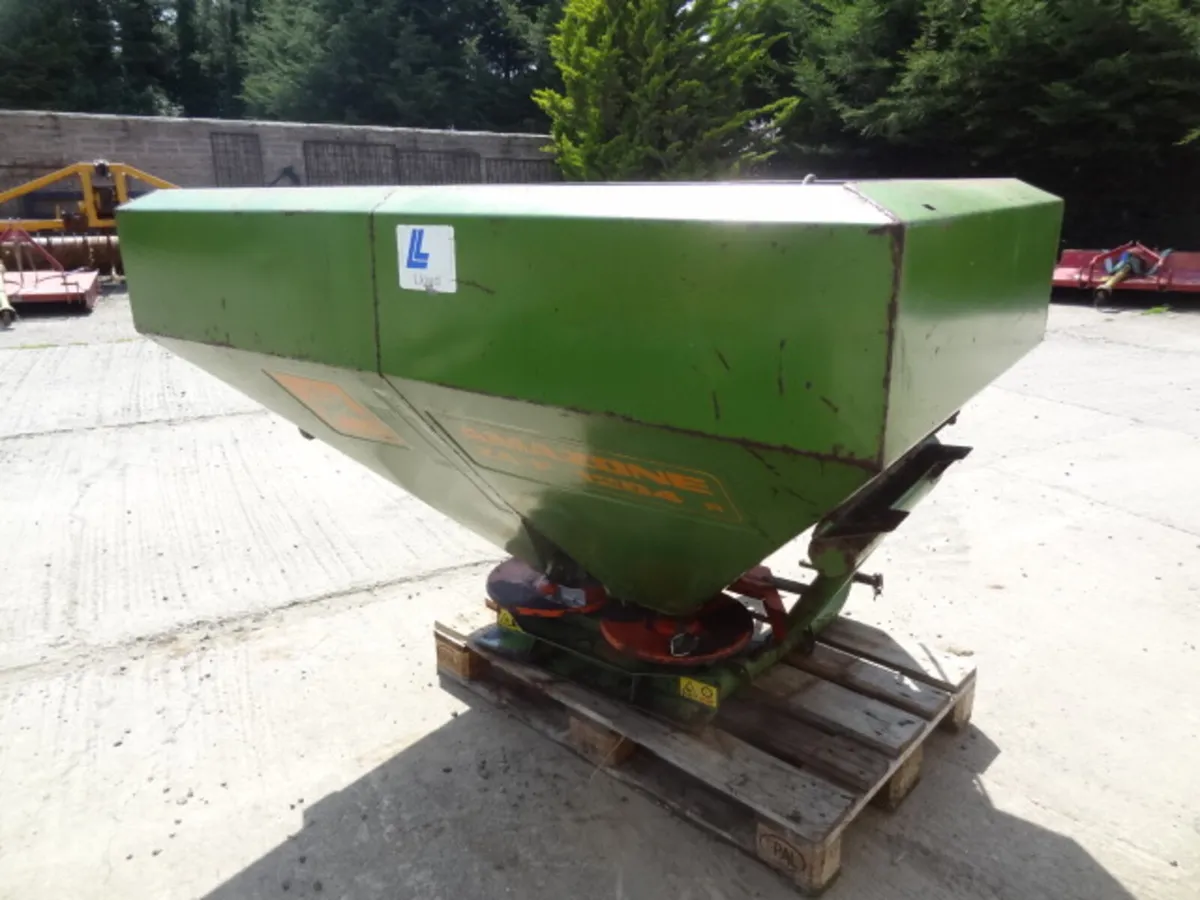 Amazone ZA-F 1204 Fertiliser Spreader - Image 4