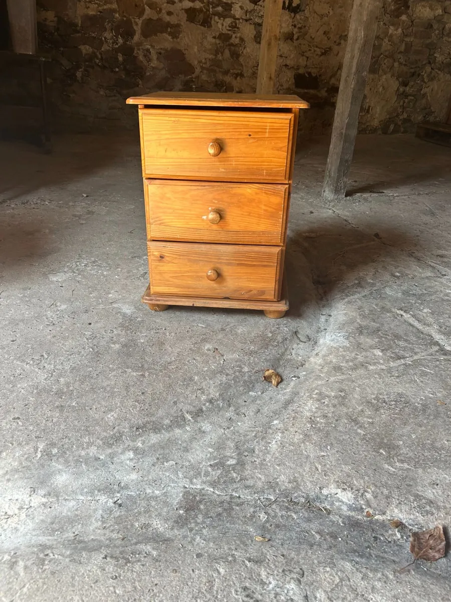 Furniture - Image 3