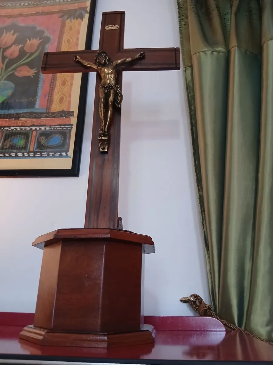 Vintage Crucifiction Scene at Golgotha,Calvary - Image 3