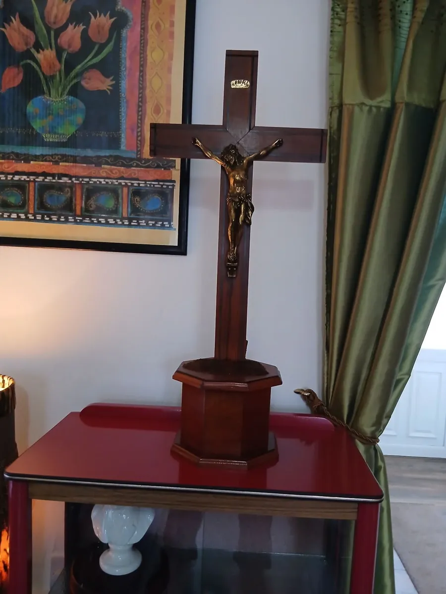 Vintage Crucifiction Scene at Golgotha,Calvary - Image 2