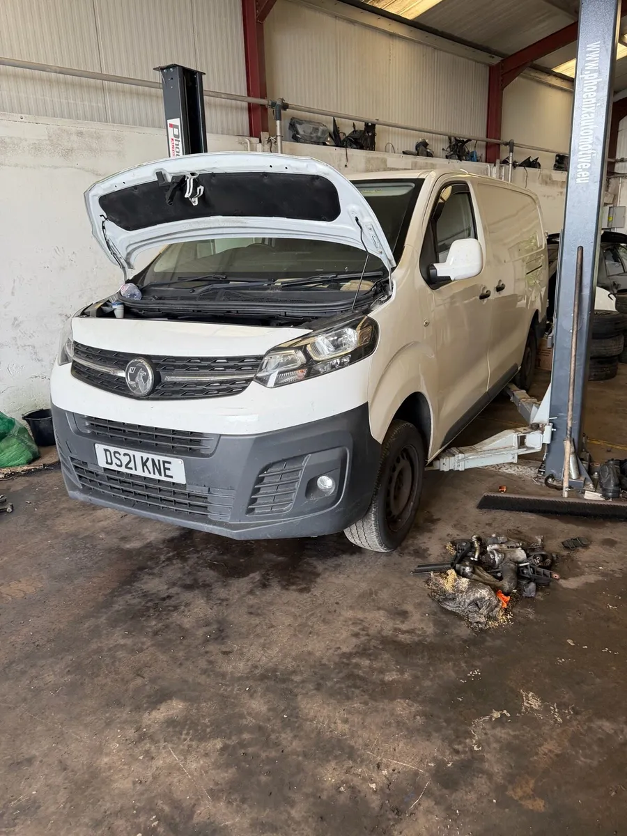 2021 Vauxhall Vivaro for breaking only - Image 1