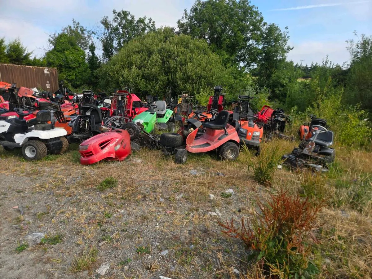 Lawnmowers parts for sale - Image 2