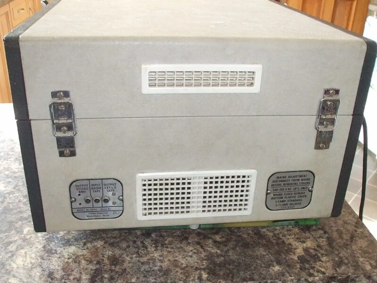 Hacker Vintage GP42 Record Player, serviced - Image 4
