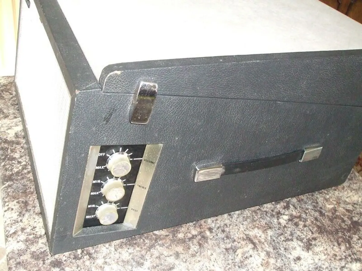 Hacker Vintage GP42 Record Player, serviced - Image 2