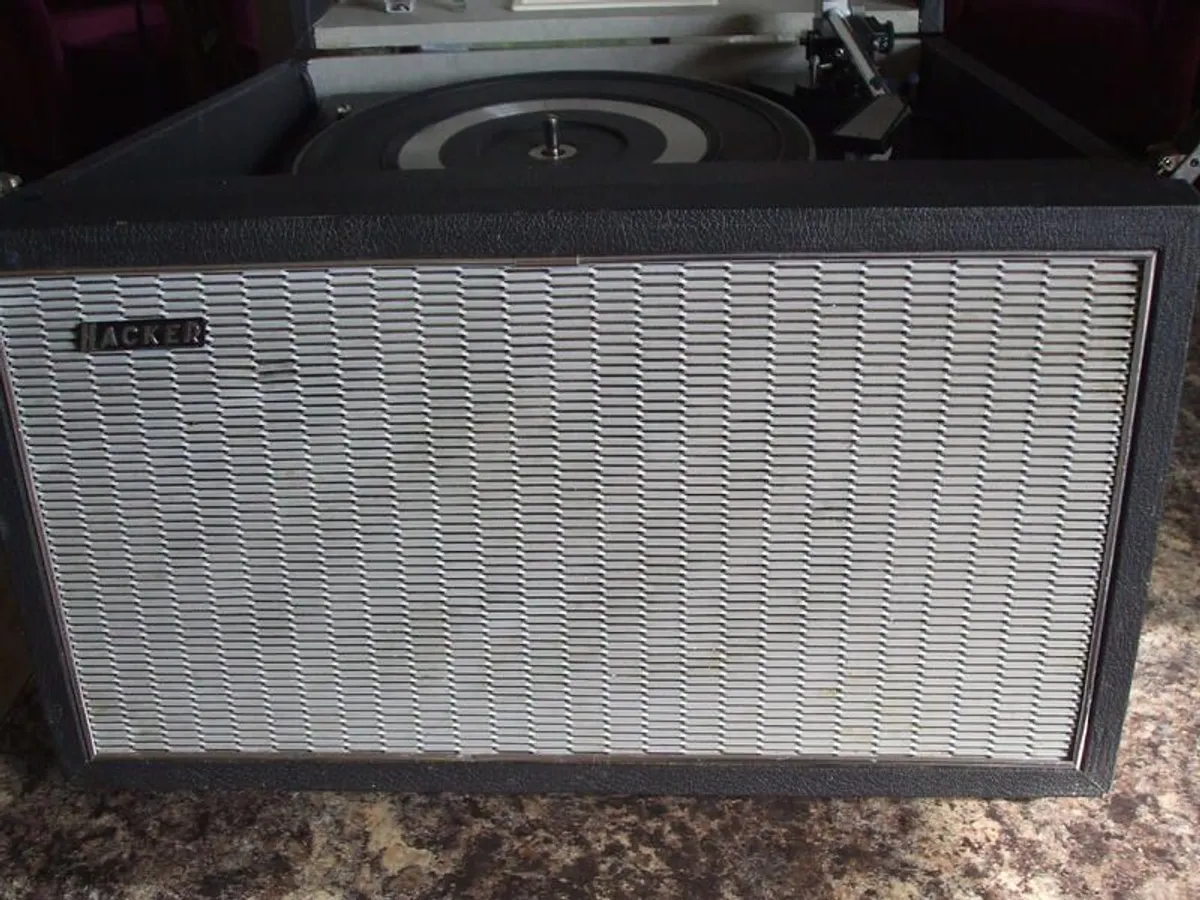Hacker Vintage GP42 Record Player, serviced - Image 3