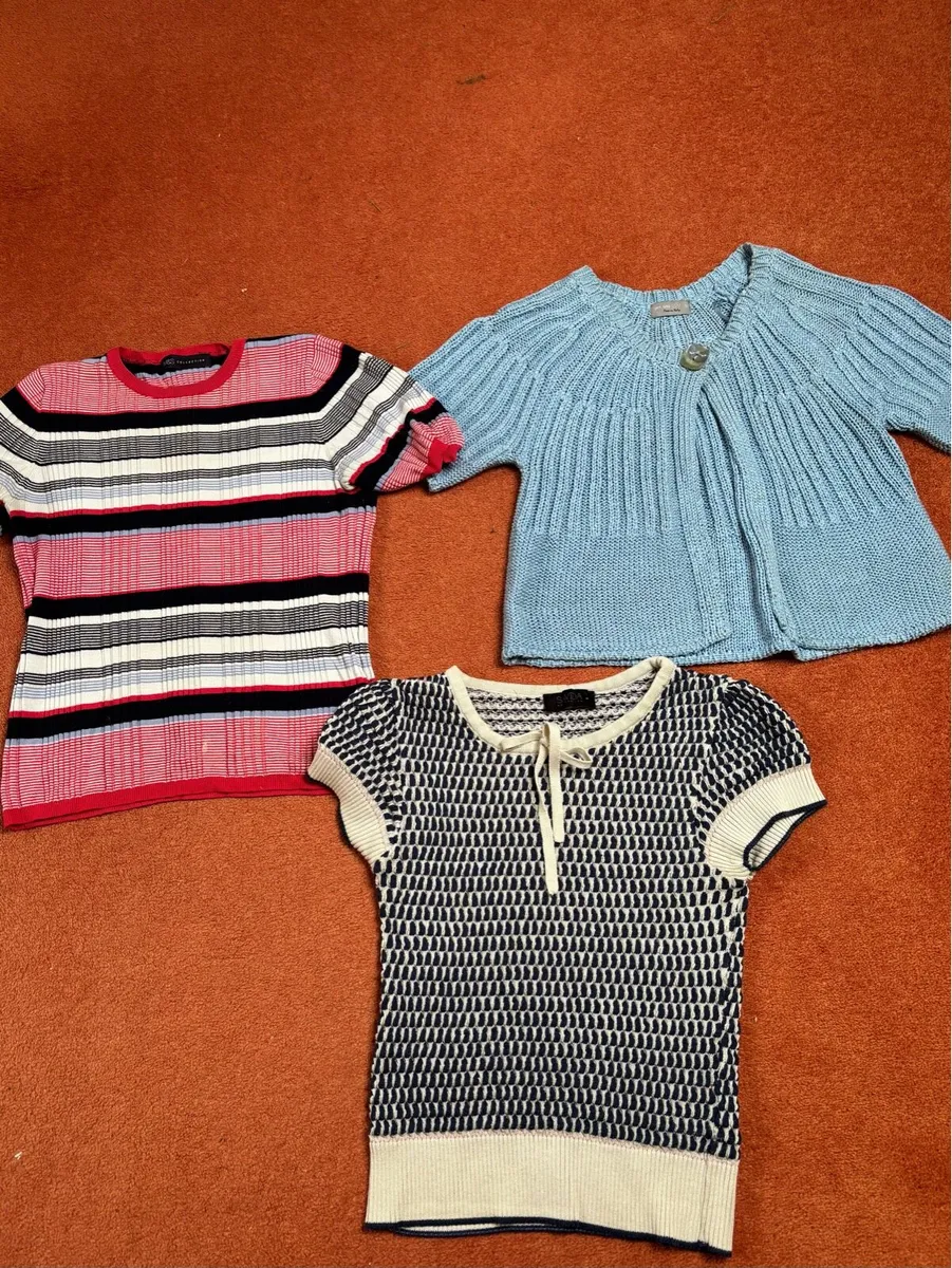 3 Short Sleeve Wool Tops - Image 1