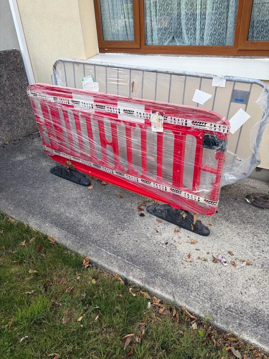 Barrier - Image 1