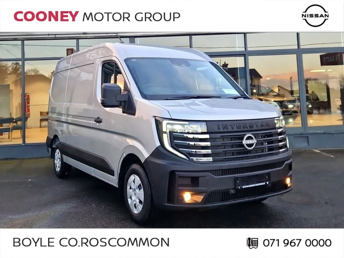 Nissan Interstar SV Premium Automatic 170Bhp  DEMO - Image 1