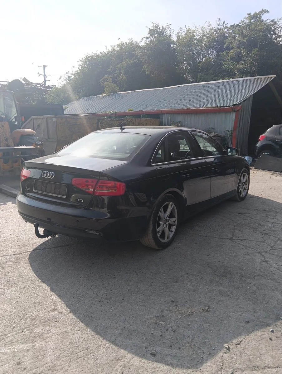 Breaking audi a4 2014 b8 2.0tdi cjcb nsx lz9y - Image 4