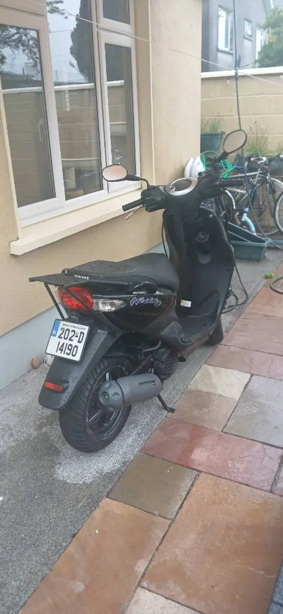 Moped - Image 2