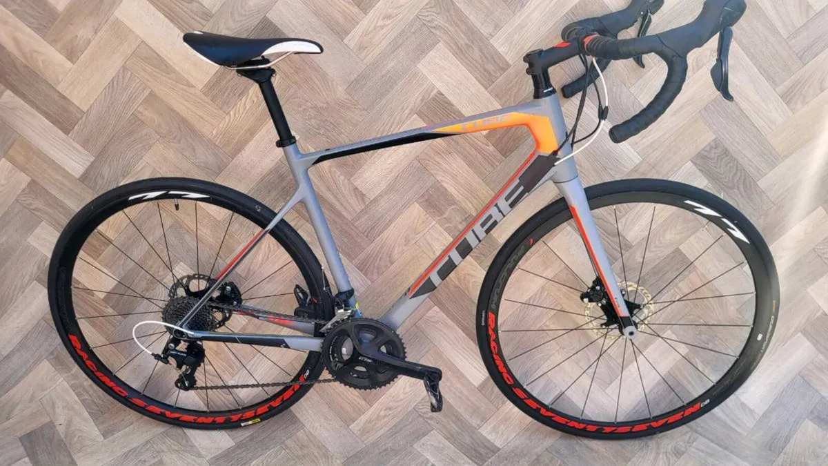 CUBE ATTAIN PRO,  FULL CARBON - Image 4