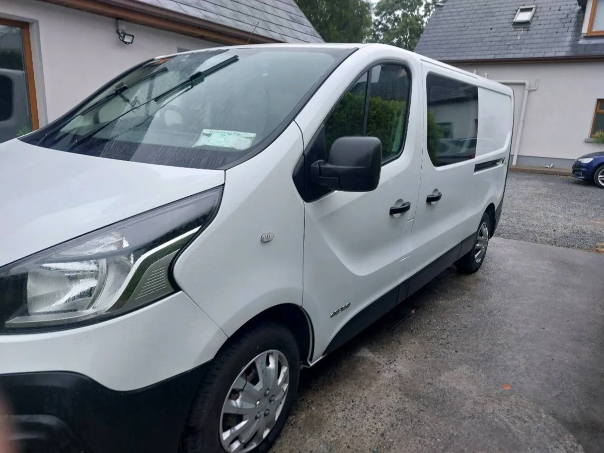Crewcab - Image 2