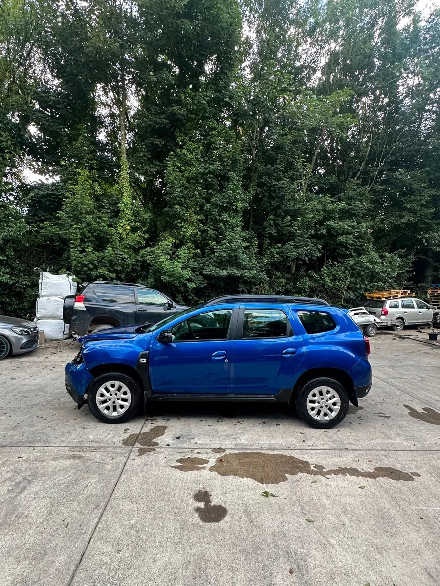 2022 Dacia Duster Diesel - Image 4