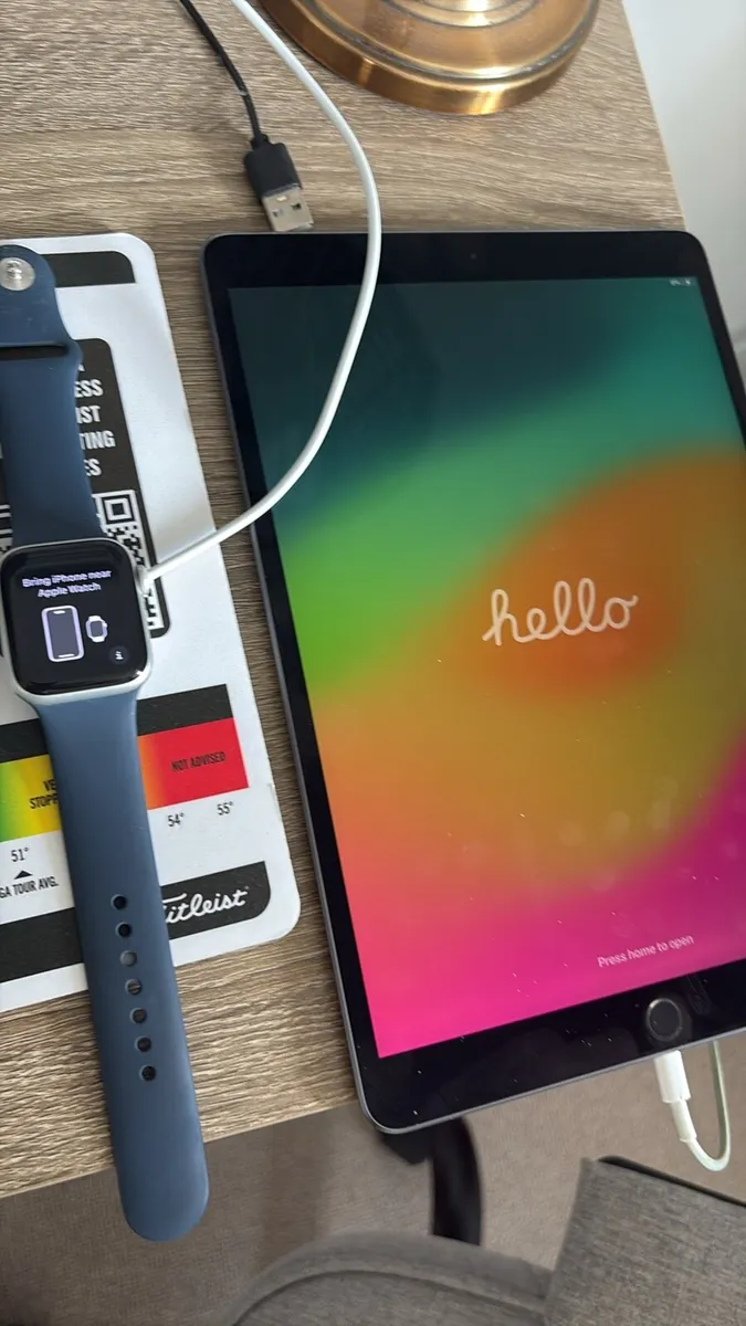 Apple Watch SE 40mm - Image 3