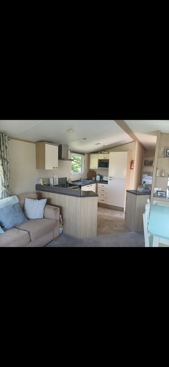 Mobile Home - Image 3