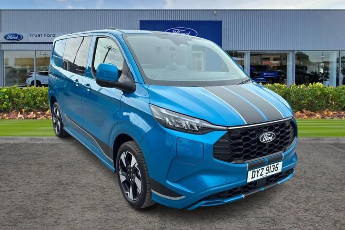 Ford Transit Custom SPORT - Image 1