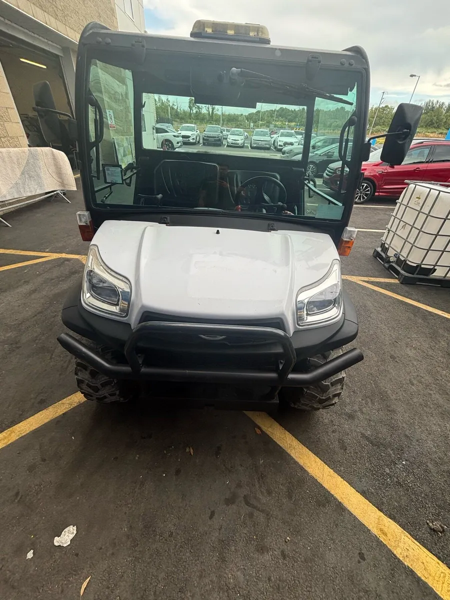 Kubota 4 wheel drive gator - Image 4