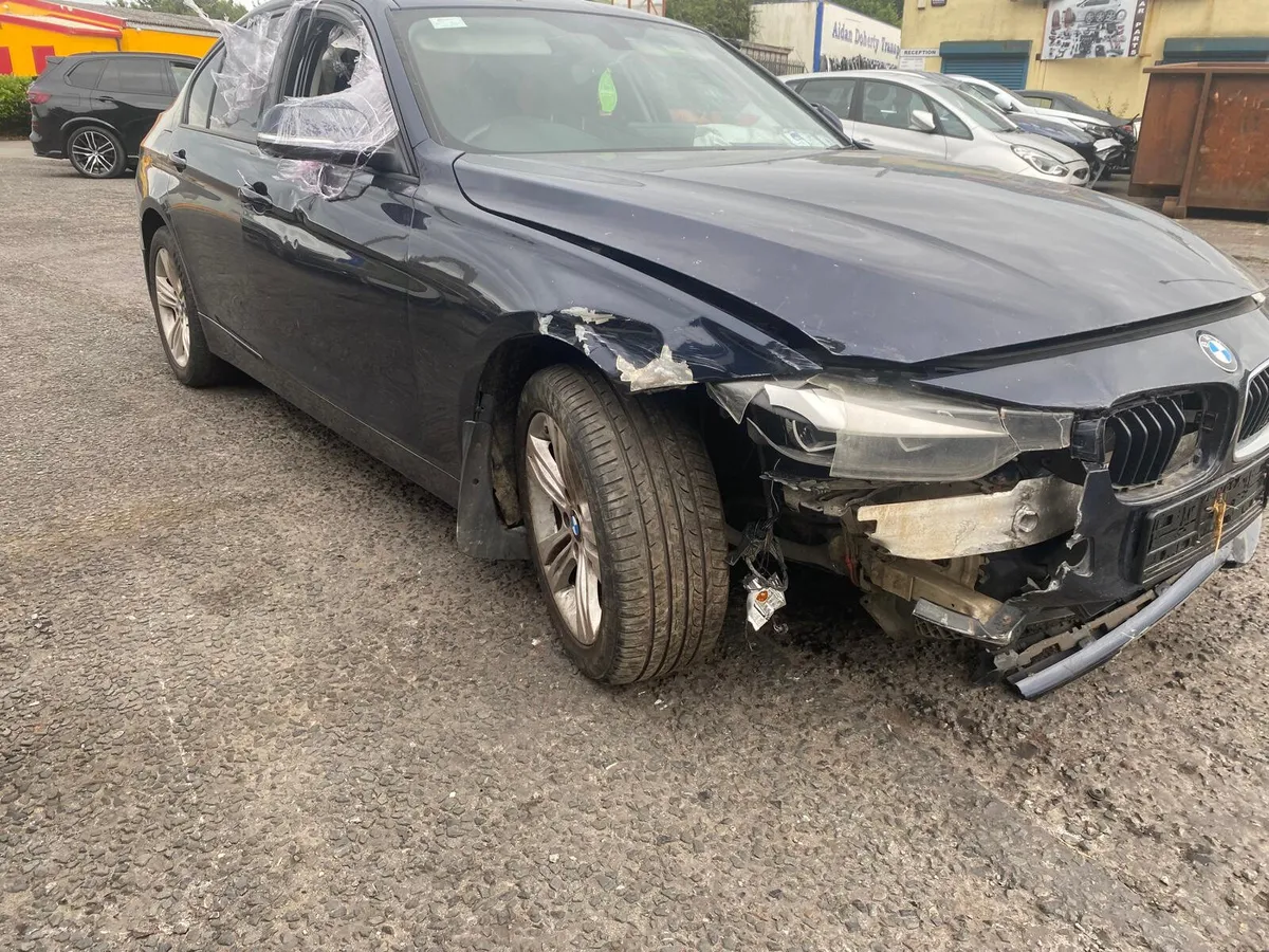 2013 BMW 3 SERIES  318d FOR BREAKING - Image 2