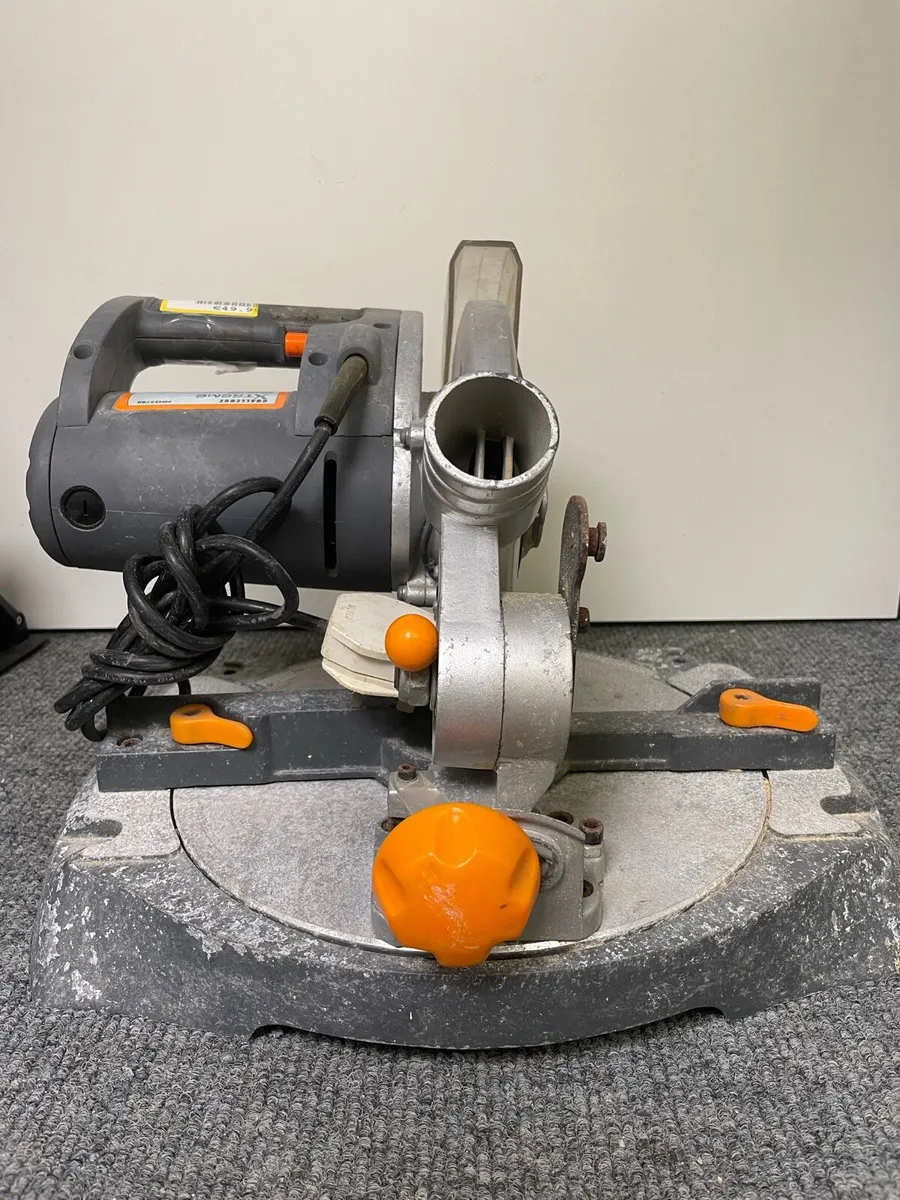 Compact chop saw - Image 2