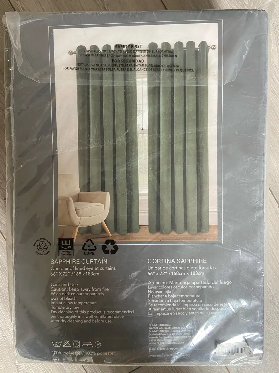 Eyelet curtains - Image 2