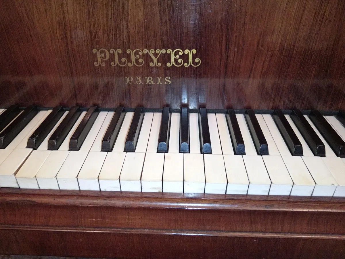 Piano - Image 2
