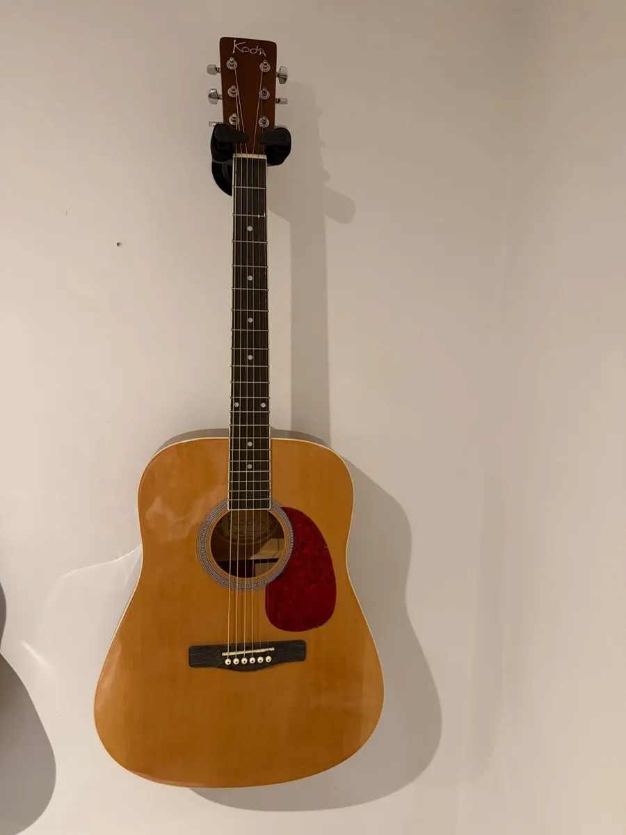 Guitar - Image 1