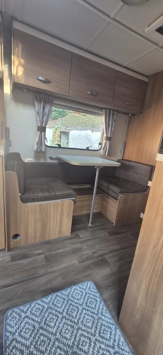 Caravan - Image 3