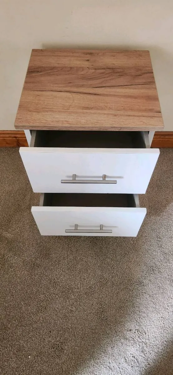 2 bed side lockers - Image 1