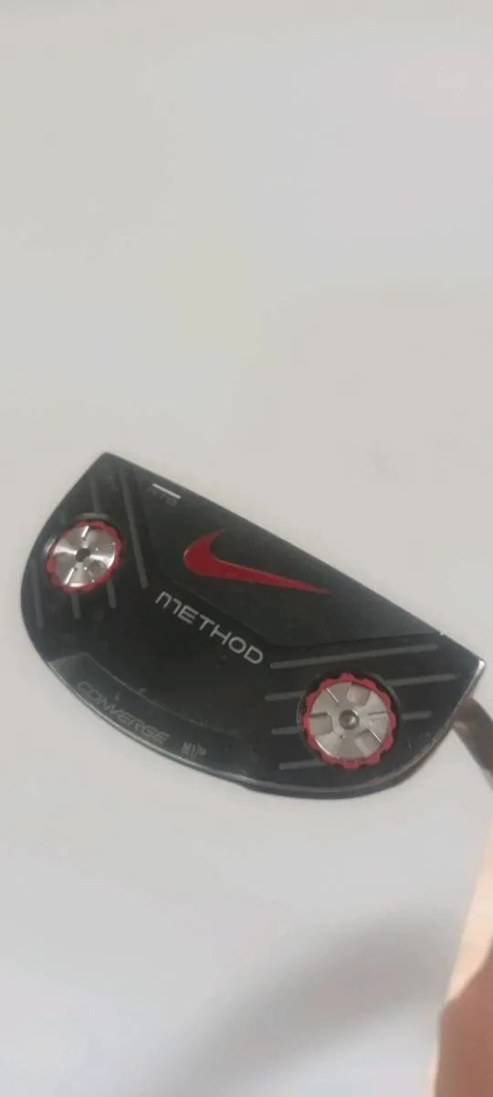 Nike Putter - Image 1