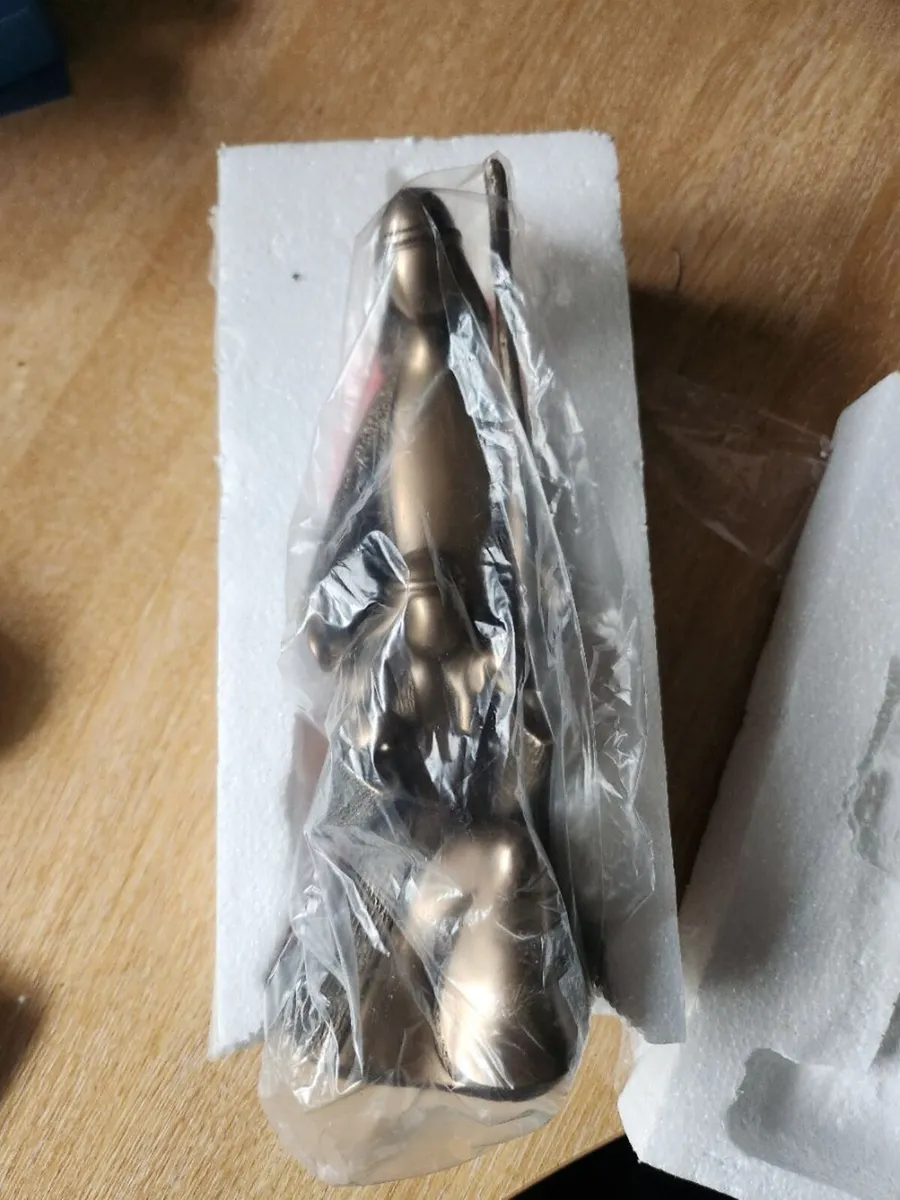 Genesis Nativity Figures - Image 2