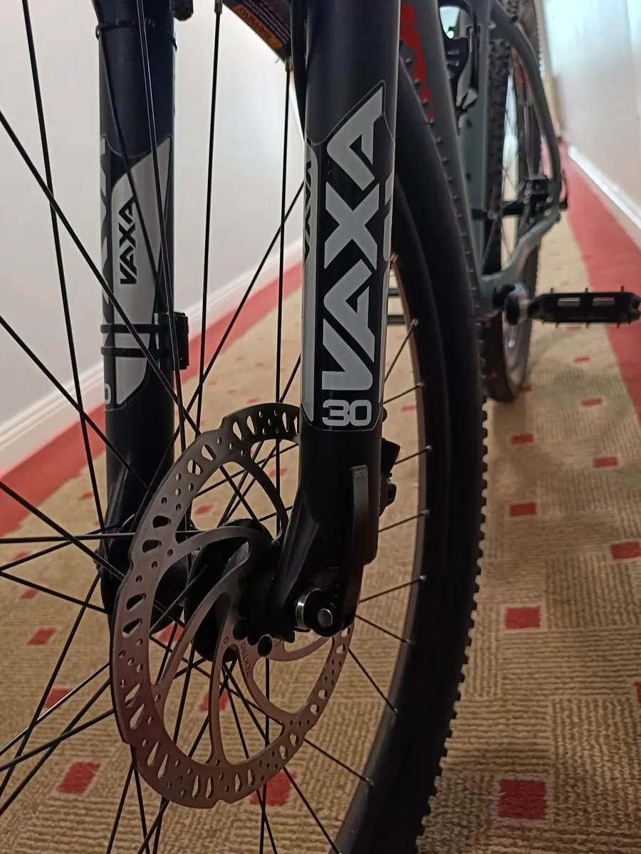 Fuji Nevada one.7 MTB  Size M - Image 3