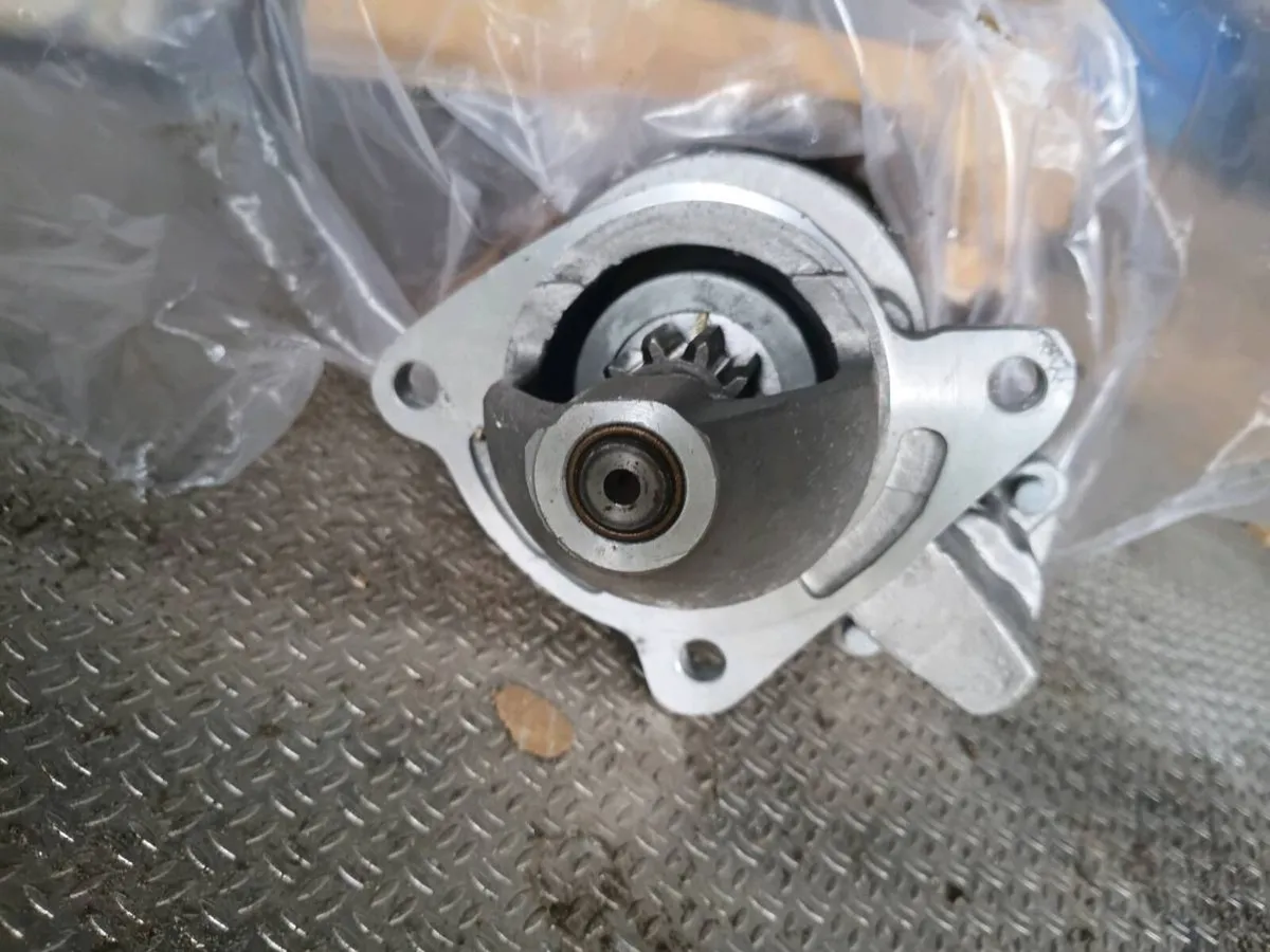 Starter ( NEW ) for massey ferguson 550. - Image 1