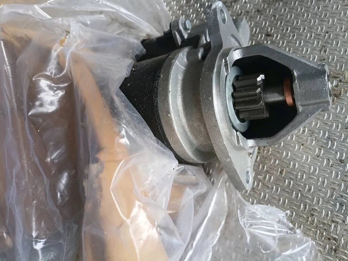 Starter ( NEW ) for massey ferguson 550. - Image 3