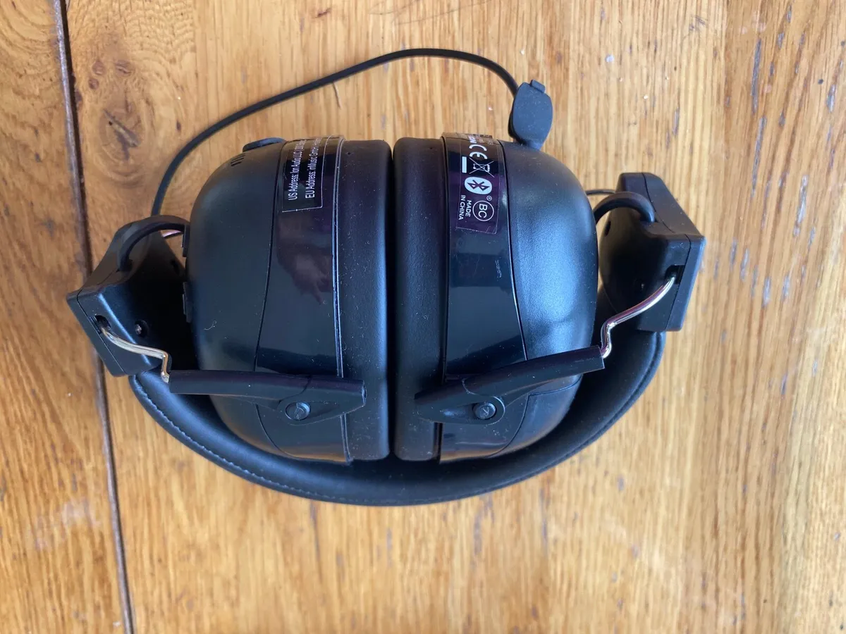 Wireless  hearing protection headphones with am/pm - Image 2