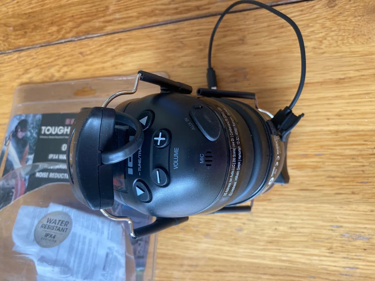 Wireless  hearing protection headphones with am/pm - Image 3