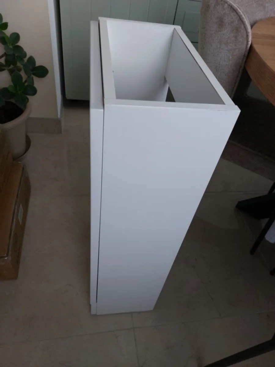 Bathroom - Image 4