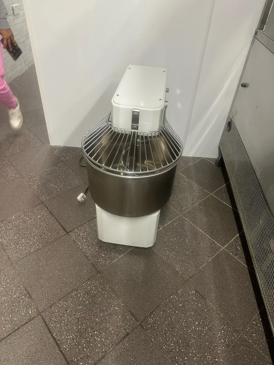 Pizza dough mixer - Image 2