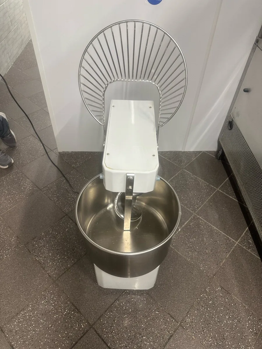 Pizza dough mixer - Image 3